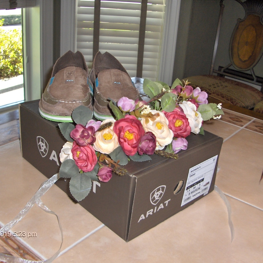 Ariat Womens Cruiser